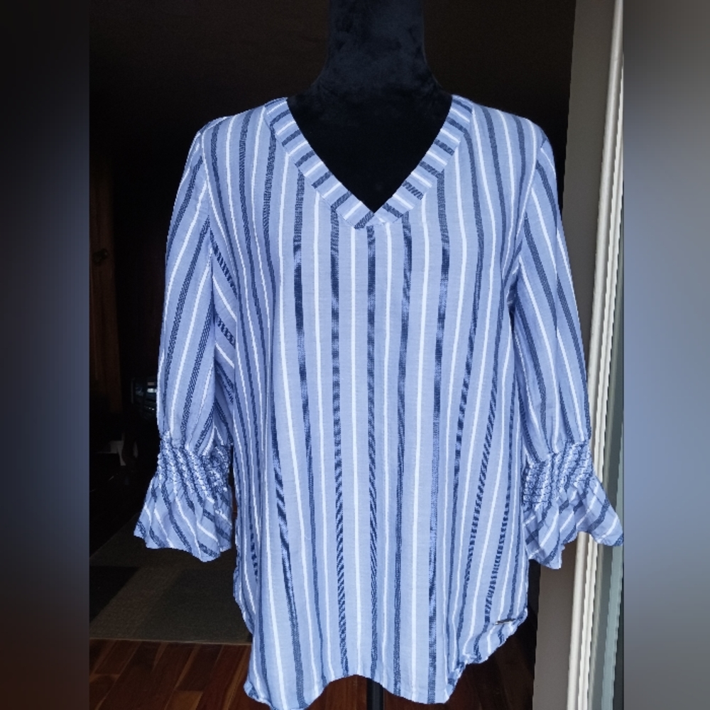 Marc Andrews New York ladies blouse size large